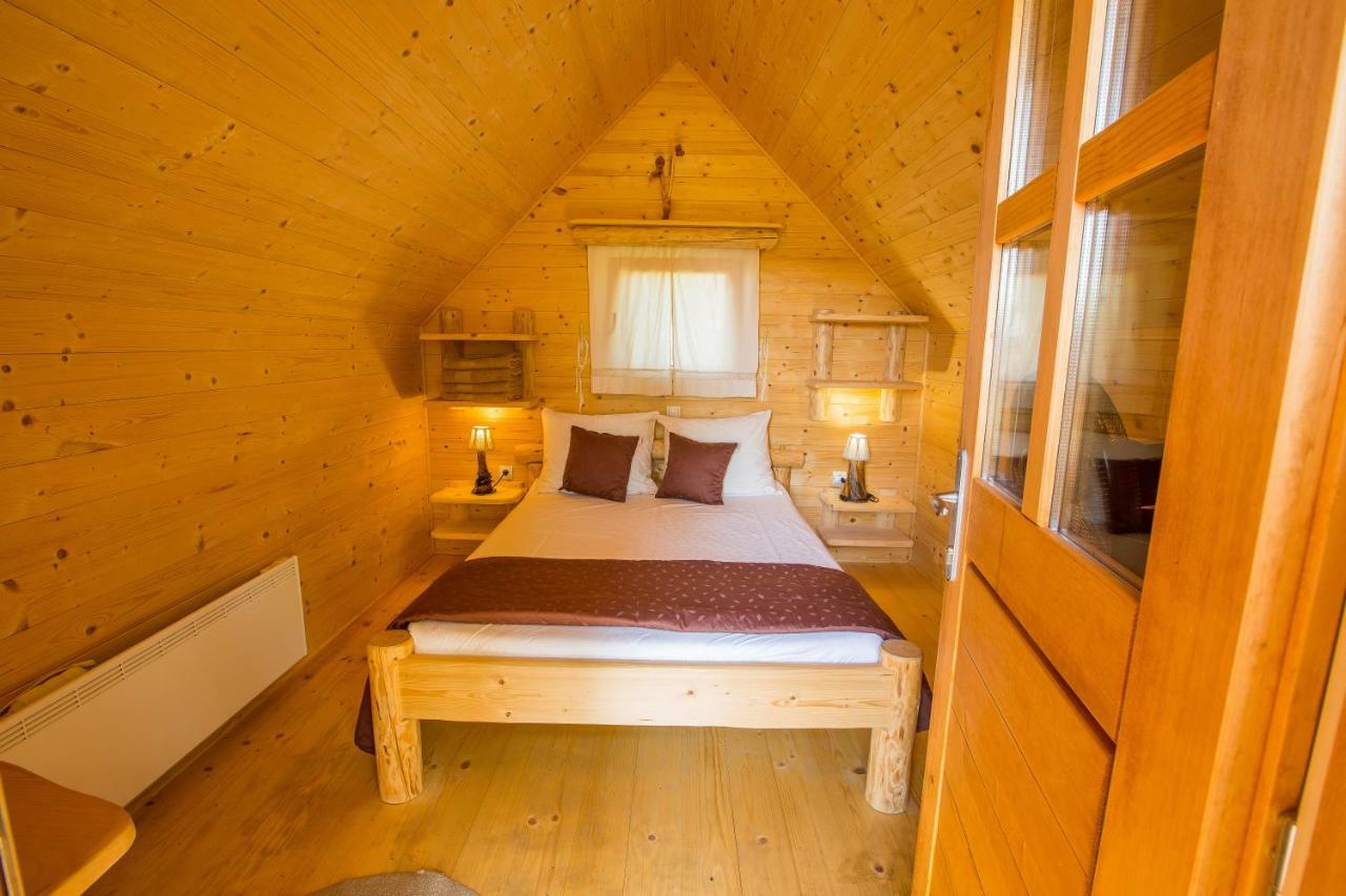 Villa Glamping Organic Farm Slibar Tržič Esterno foto
